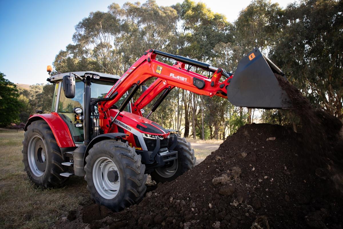 Massey Fergsuon 5 Series 